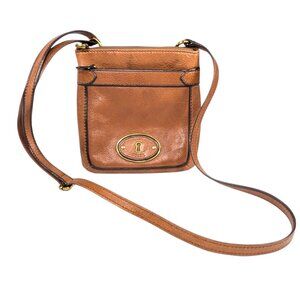 Fossil Mini Maddox Brown Leather Zip Adjustable Crossbody Key Hole Accent